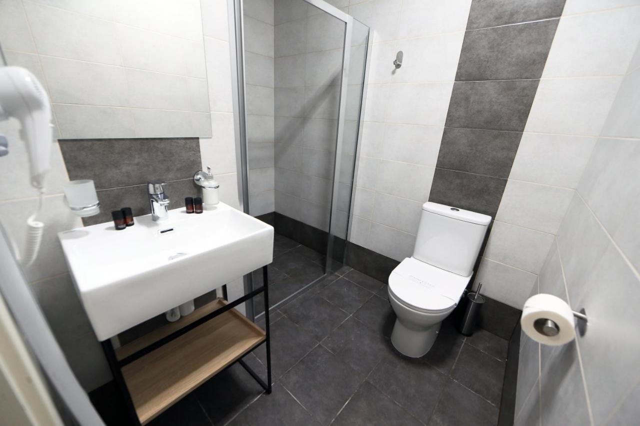 Hotel Golden Lemon Готель Золотий Лимон Lwów Zewnętrze zdjęcie