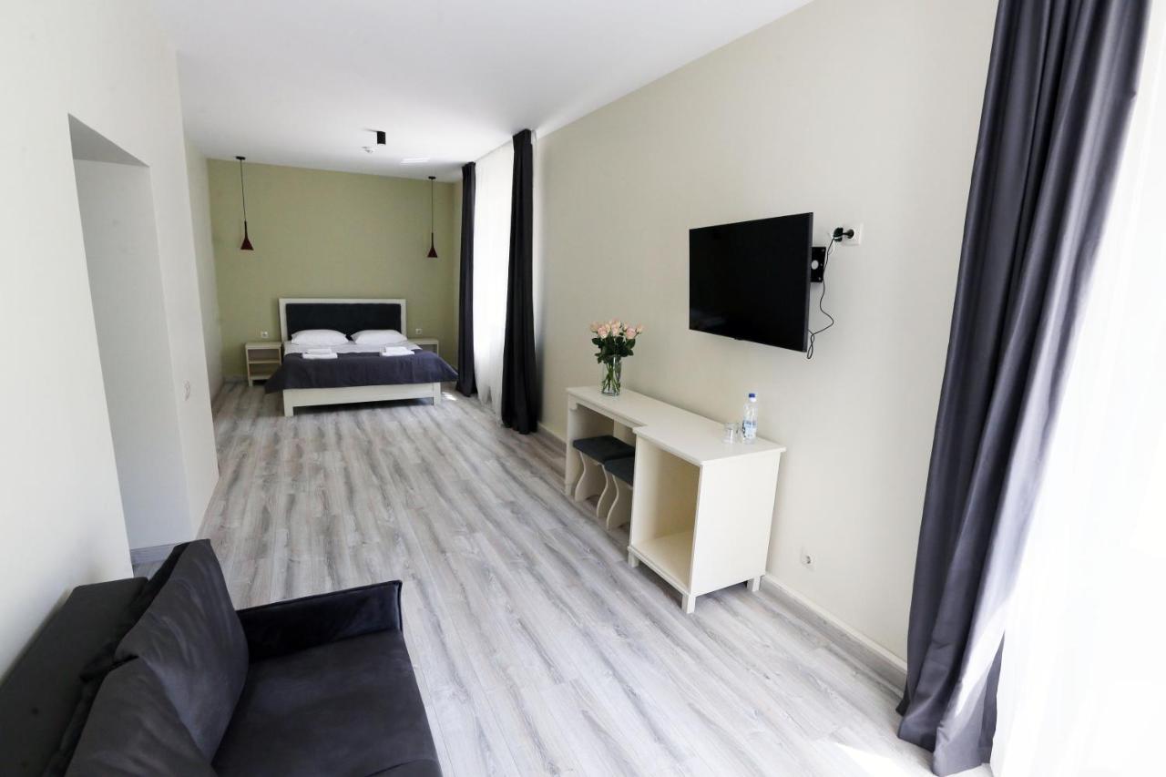 Hotel Golden Lemon Готель Золотий Лимон Lwów Zewnętrze zdjęcie