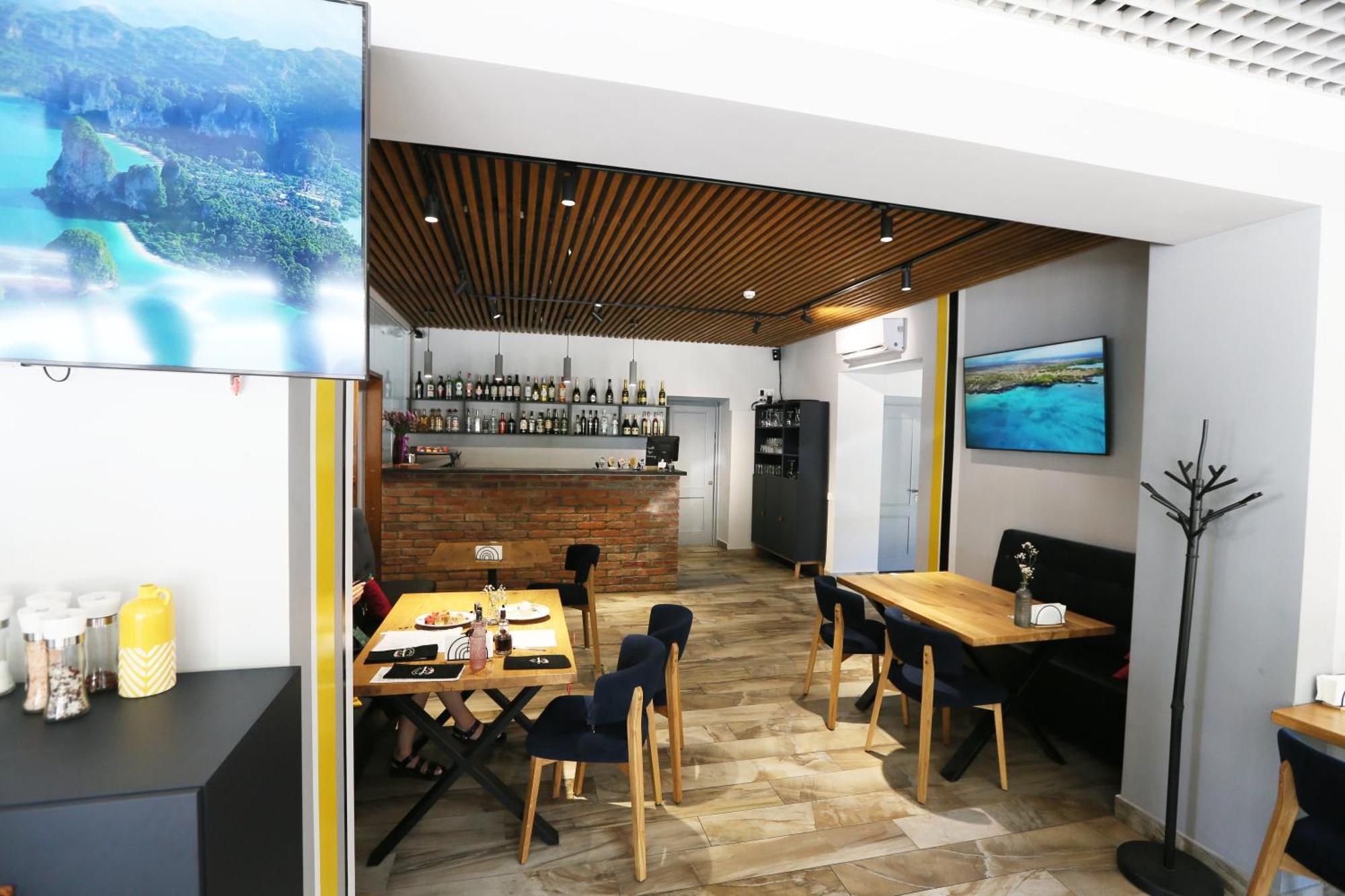 Hotel Golden Lemon Готель Золотий Лимон Lwów Zewnętrze zdjęcie